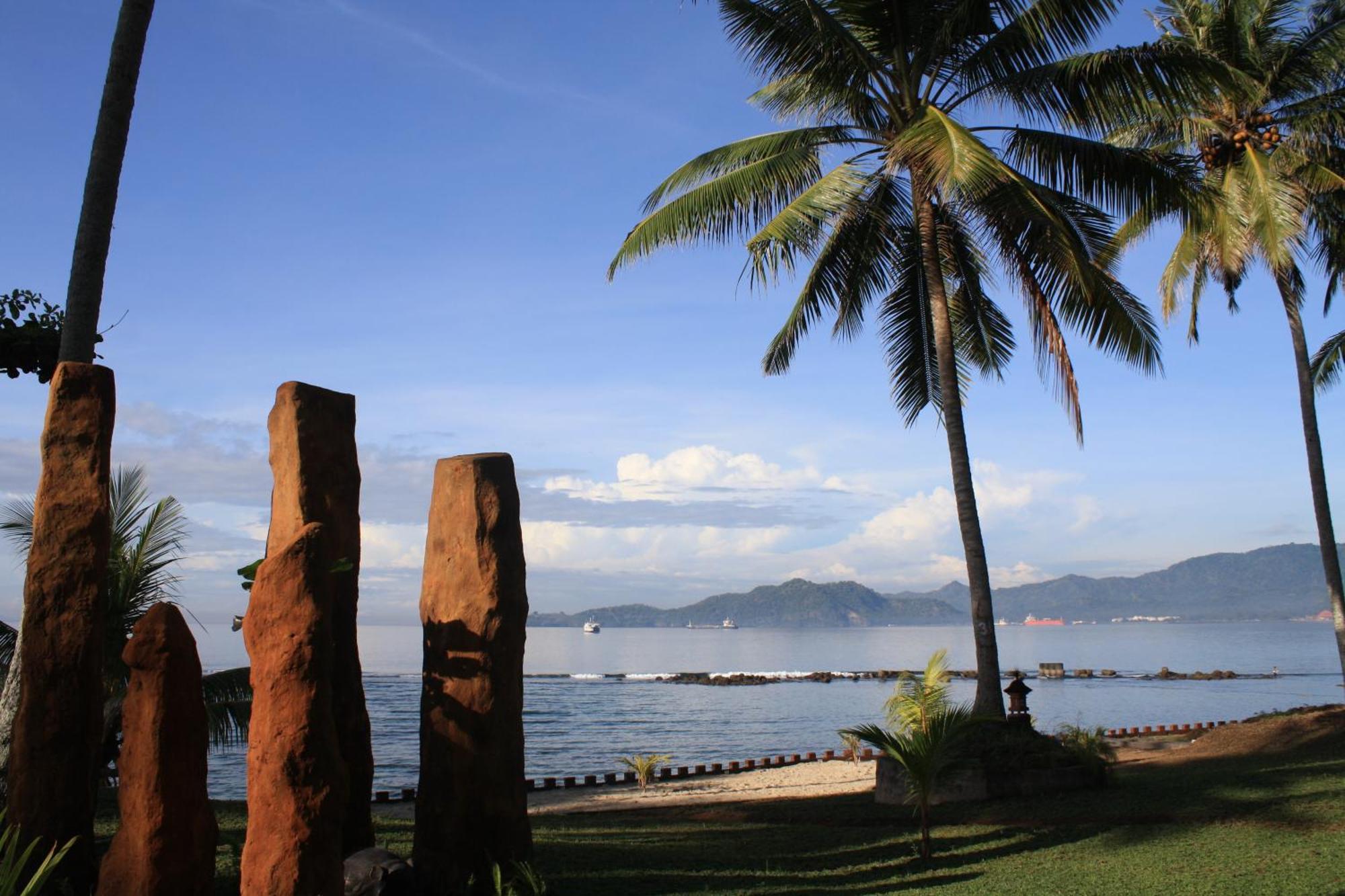 Sea Breeze Candidasa Exterior photo